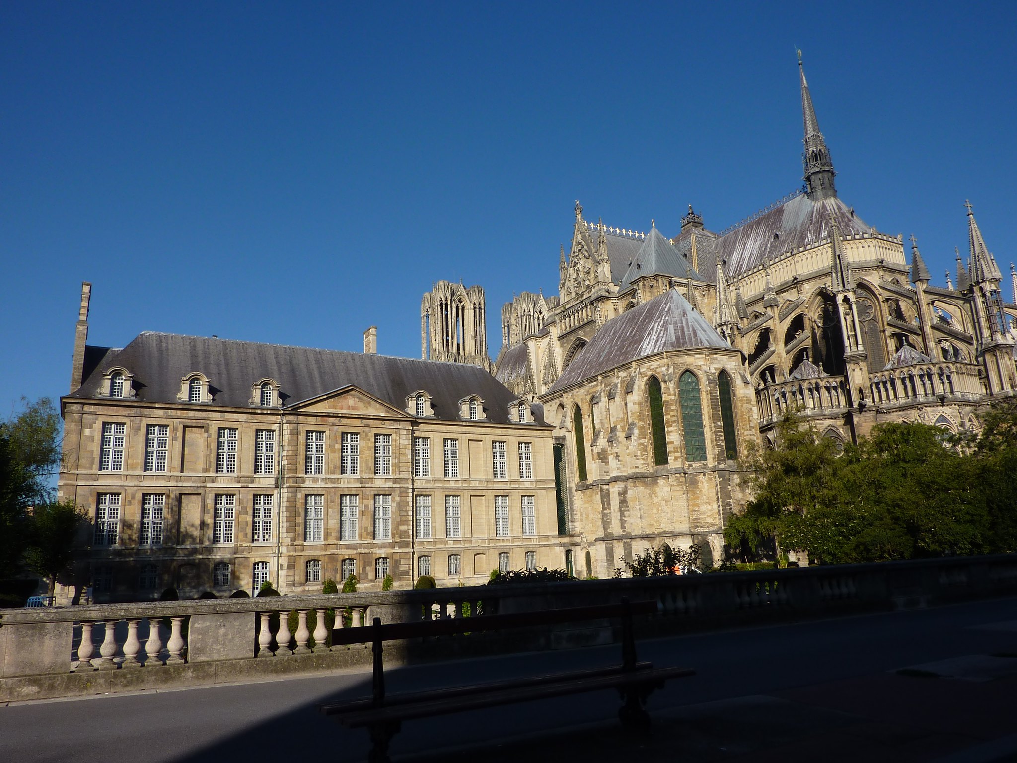 Khám Phá Du Học Pháp Tại Thành Phố Reims
