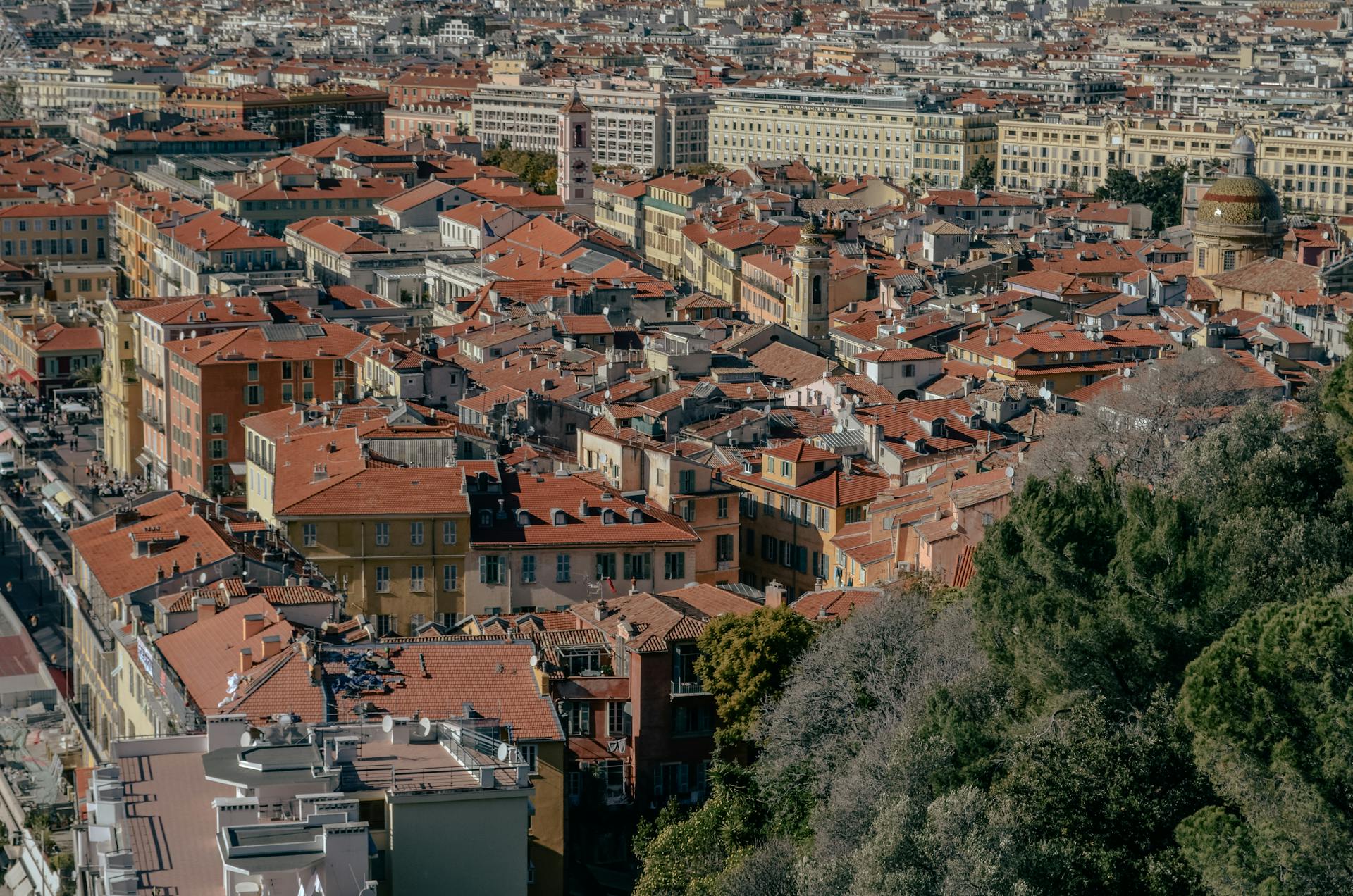 Du Học Pháp Có Được Làm Thêm Không